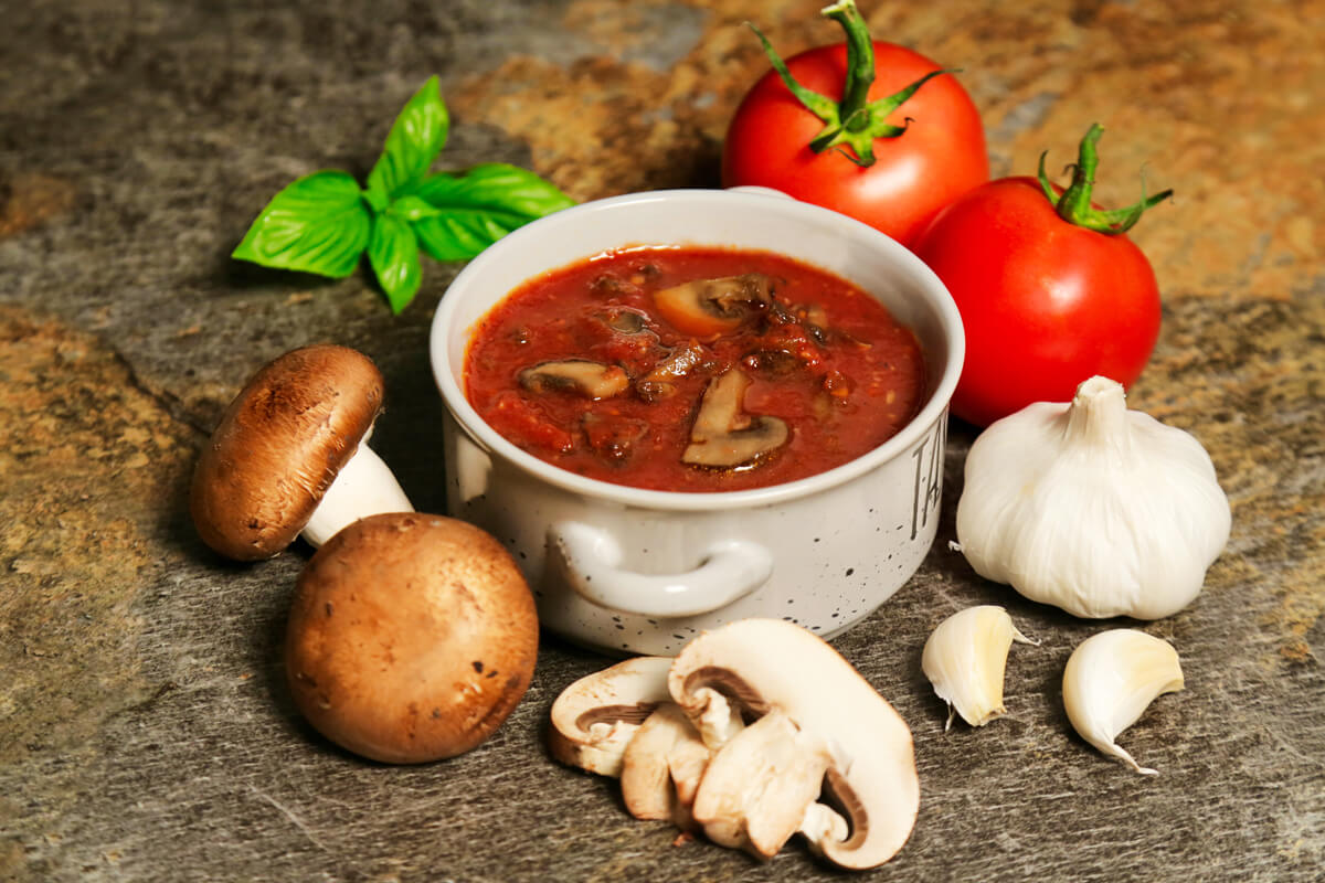 This classic twist combines our savory tomato sauce with flavorful sauteed cremini mushrooms for a unique taste and texture you are sure to love.