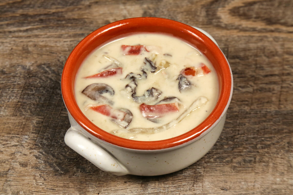 This popular italian preparation of our traditional alfredo sauce starts with speck, a smoked and cured ham that originates from the north of Italy. Speck and sauteed mushrooms are enveloped in our creamy Alfredo sauce for a unique dish that is sure to be a new favorite!